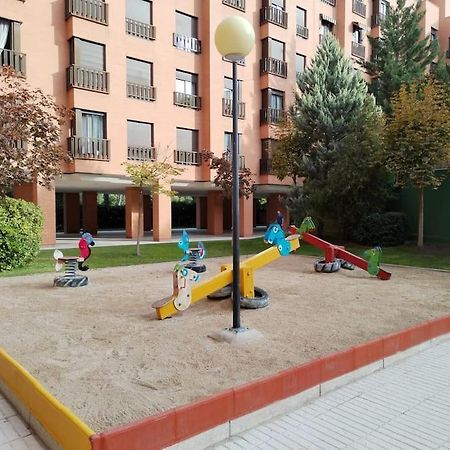 Apartamento Wanda Ifema Aeropuerto Madrid Jc Exterior foto